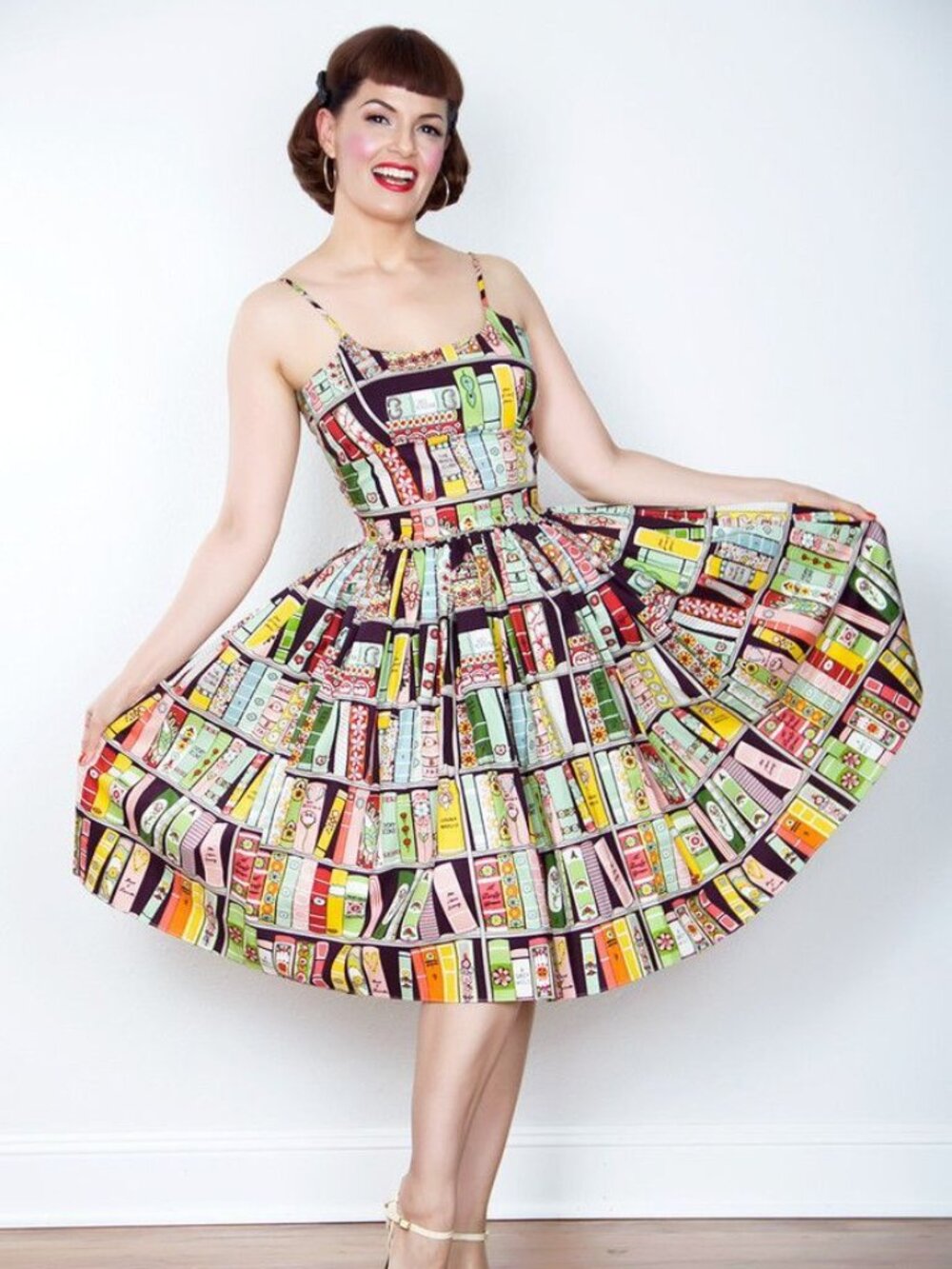 DISO DO NOT BUY Bernie Dexter Books Dress